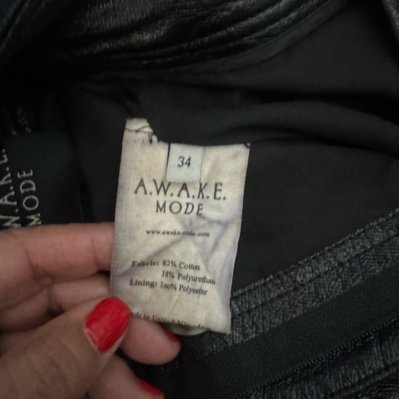 AWAKE MODE
BACK TO FRONT FAUX LEATHER PANTS Sz XS - Picture 7 of 9
